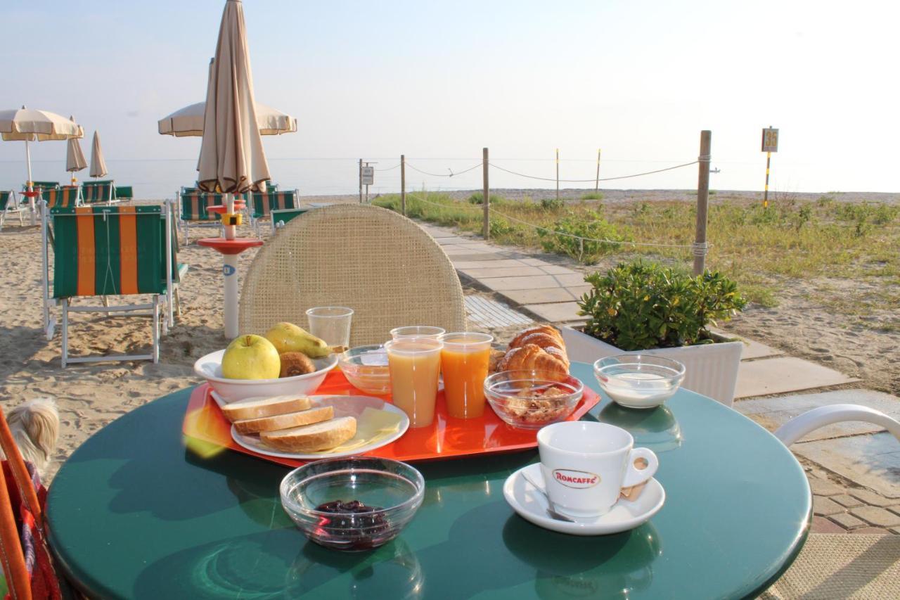 Hotel Atlantic Senigallia Kültér fotó