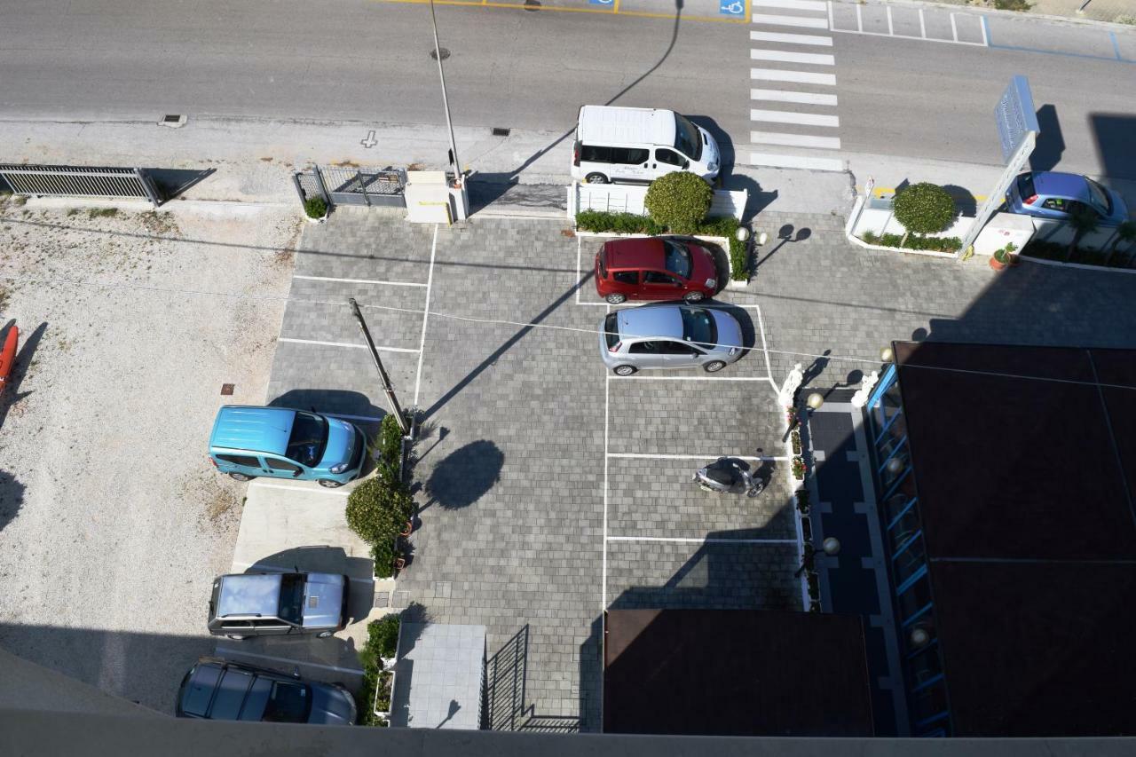 Hotel Atlantic Senigallia Kültér fotó